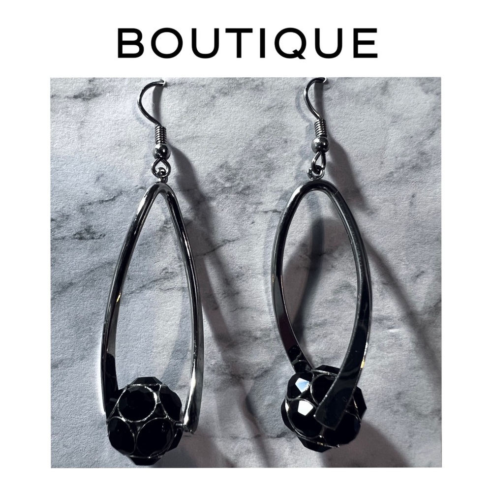 Silver Twist Dangle Onyx Earrings